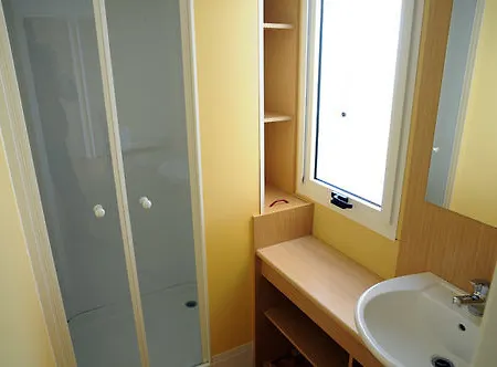 Holiday Chalets Camping Class 3* Erba